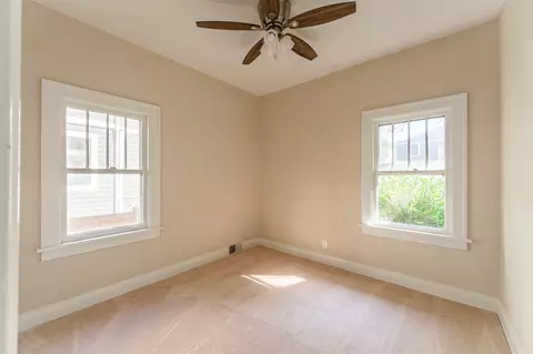 1243 Center St, Des Plaines, IL 60018 photo 8