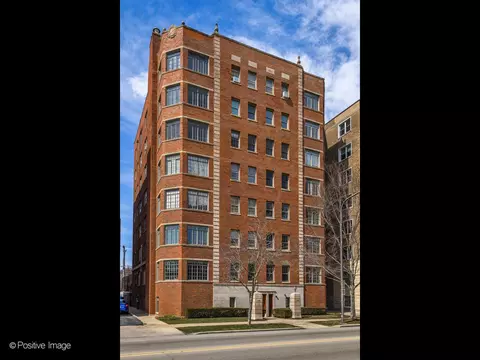 1426 Chicago Ave #4N, Evanston, IL 60201
