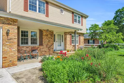 1816 Augusta Dr, Champaign, IL 61821 photo 3