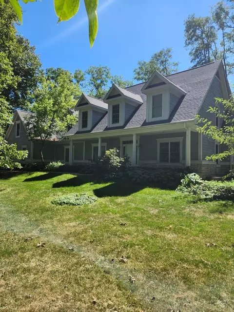3515 Arbor Ln, Prairie Grove, IL 60012