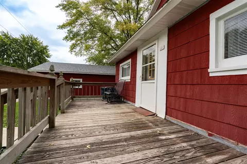 402 S 4th St, Cornell, IL 61319 photo 2