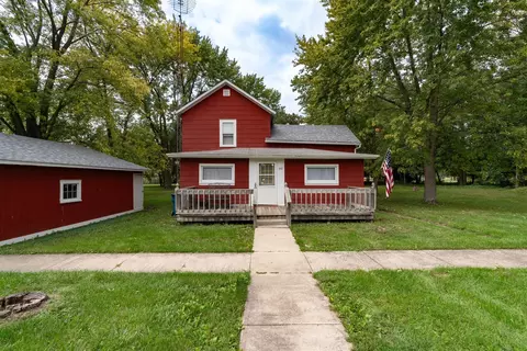 402 S 4th St, Cornell, IL 61319 photo 23