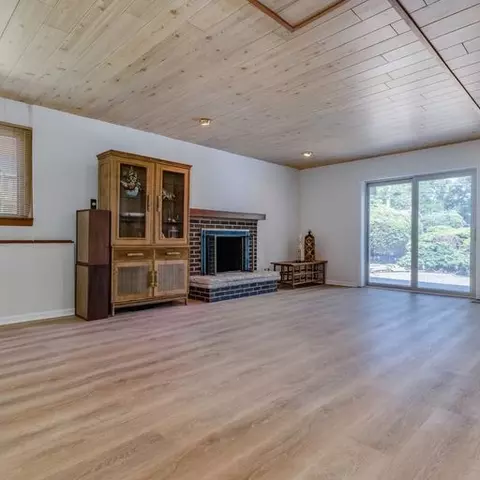 2012 E Wintergreen Ave, Mount Prospect, IL 60056 photo 19
