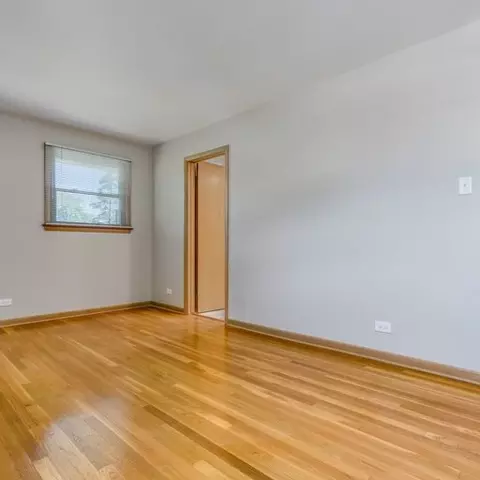 2012 E Wintergreen Ave, Mount Prospect, IL 60056 photo 14
