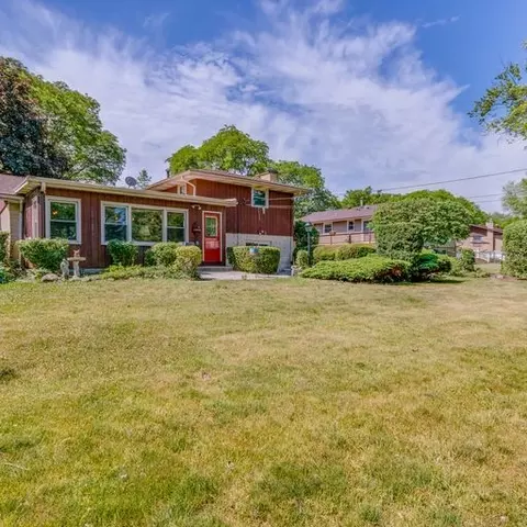 2012 E Wintergreen Ave, Mount Prospect, IL 60056 photo 24