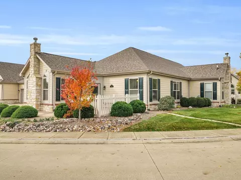 2731 Jt Coffman Dr #2731, Champaign, IL 61822