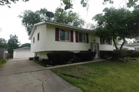 462 Springfield St, Park Forest, IL 60466