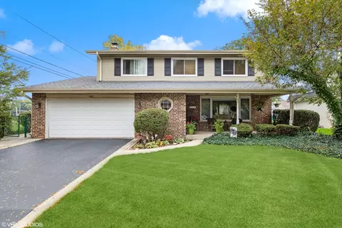 1426 N Haddow Ave, Arlington Heights, IL 60004