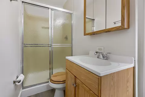 244 E Berkley Ln, Hoffman Estates, IL 60169 photo 16