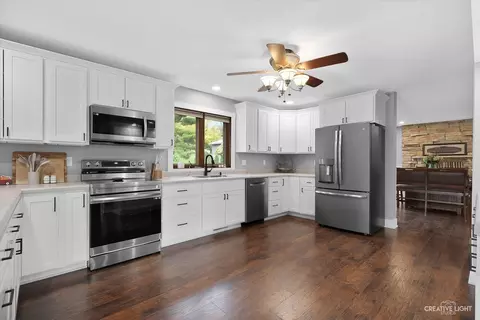 2655 E Il Route 72, Leaf River, IL 61047 photo 10