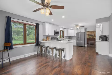 2655 E Il Route 72, Leaf River, IL 61047 photo 12