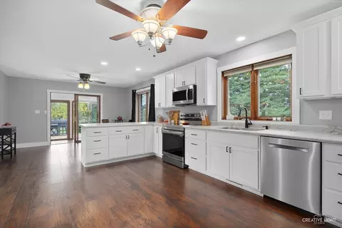 2655 E Il Route 72, Leaf River, IL 61047 photo 11