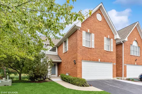 1638 W Ethans Glen Dr, Palatine, IL 60067