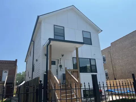 837 N Avers Ave, Chicago, IL 60651