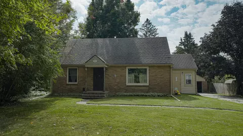 5604 Kelley Rd, Rockford, IL 61102
