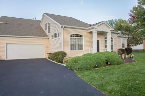 1420 Covered Bridge Way #1420, Joliet, IL 60435