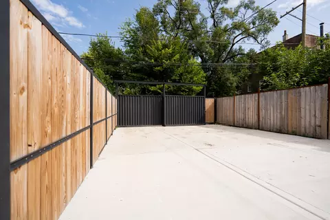 2139 S Millard Ave, Chicago, IL 60623 photo 38