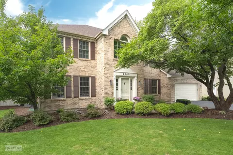 2645 Vermillion Ct, Naperville, IL 60565
