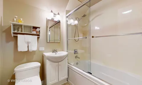 4570 Gettysburg Dr, Rolling Meadows, IL 60008 photo 22