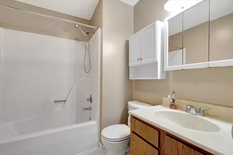 1510 Hancock Dr #7, Normal, IL 61761 photo 16