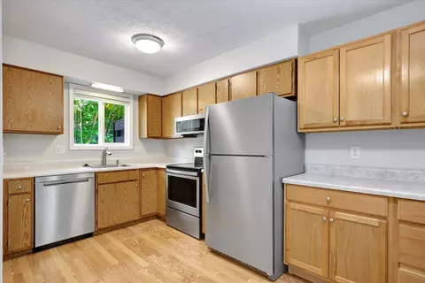 1510 Hancock Dr #7, Normal, IL 61761 photo 9