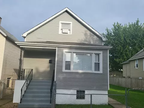 9229 S Marquette Ave, Chicago, IL 60617