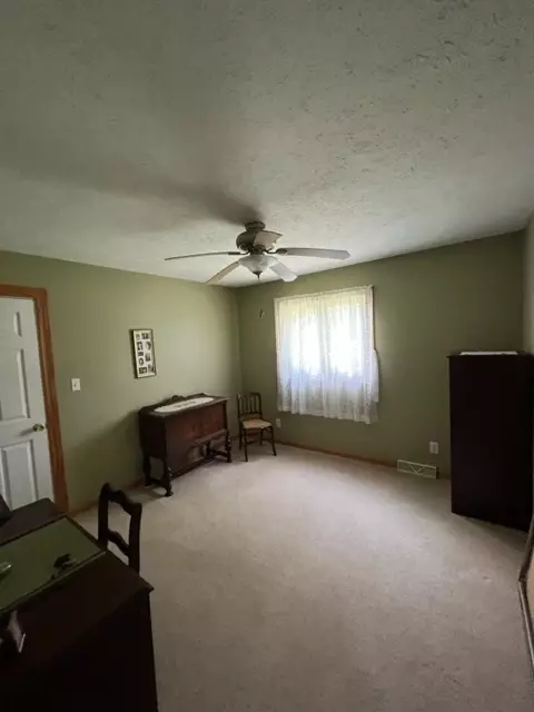 10195 Tabler Rd, Morris, IL 60450 photo 7