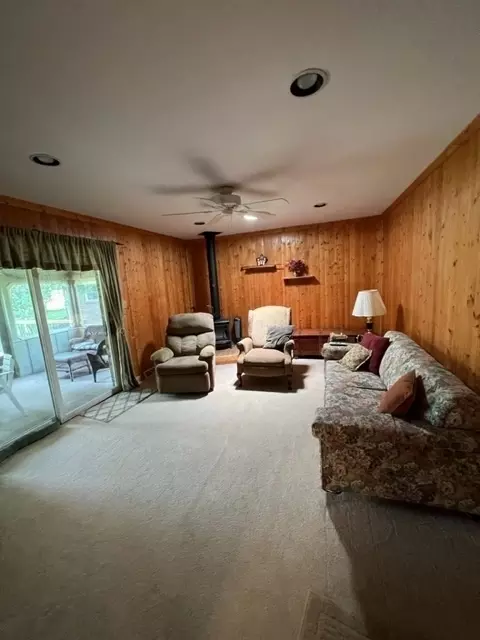 10195 Tabler Rd, Morris, IL 60450 photo 5