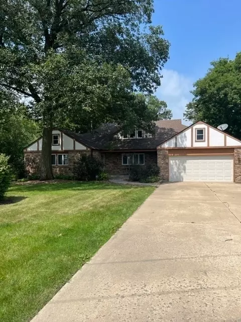 10195 Tabler Rd, Morris, IL 60450 photo 2