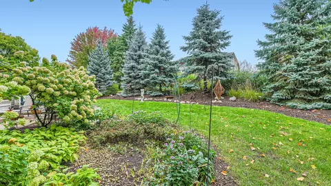3980 N Parkside Dr, Hoffman Estates, IL 60192 photo 30