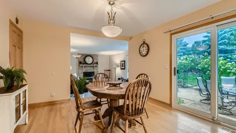 3980 N Parkside Dr, Hoffman Estates, IL 60192 photo 11