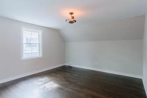918 Webster Ln, Des Plaines, IL 60016 photo 19
