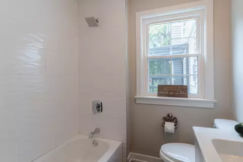 918 Webster Ln, Des Plaines, IL 60016 photo 15