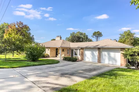 460 S Sleight St, Naperville, IL 60540