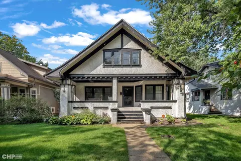 3740 N Harding Ave, Chicago, IL 60618