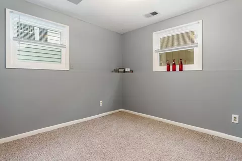 916 E 5th St, Belvidere, IL 61008 photo 26