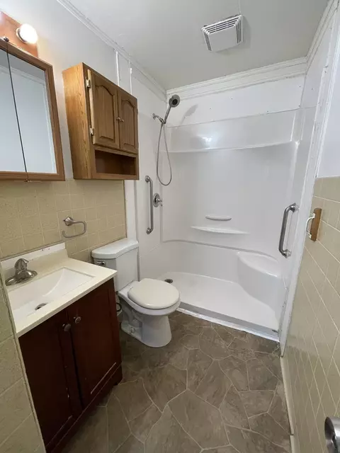 1709 10th St, Peru, IL 61354 photo 13