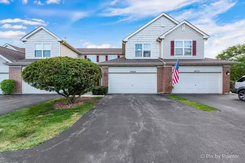 10769 Cape Cod Ln, Huntley, IL 60142