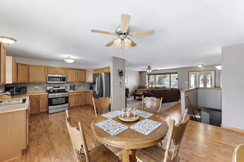 313 Timbers Bluff Trl, Beecher, IL 60401 photo 7