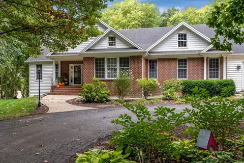 2485 Anderson Dr, Belvidere, IL 61008