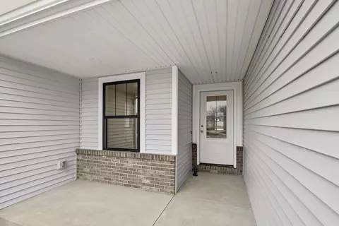 2602 Handel Dr, Bloomington, IL 61704 photo 3