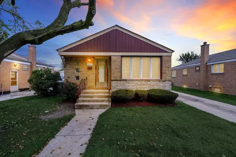 8132 S Kildare Ave, Chicago, IL 60652