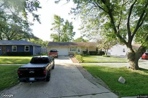 1877 Laurel Ave, Hanover Park, IL 60133