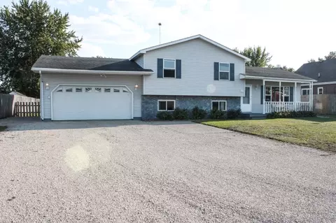 30565 E Thome Rd, Rock Falls, IL 61071