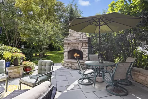 411 Selborne Rd, Riverside, IL 60546 photo 68