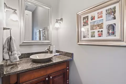 411 Selborne Rd, Riverside, IL 60546 photo 24