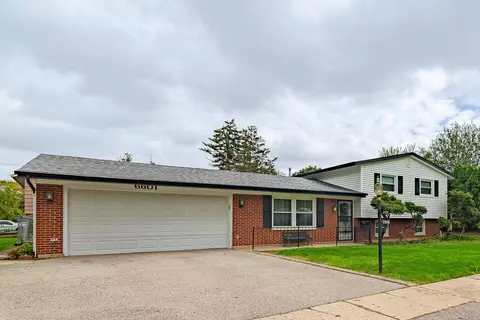 6601 Deerpath Ln, Hanover Park, IL 60133