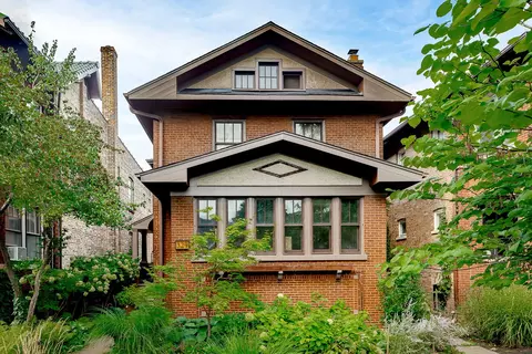 329 S Taylor Ave, Oak Park, IL 60302