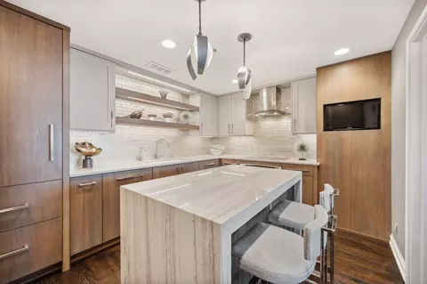 180 E Pearson St #5203, Chicago, IL 60611 photo 10