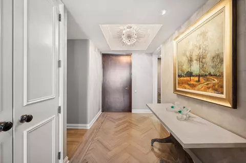 180 E Pearson St #5203, Chicago, IL 60611 photo 3